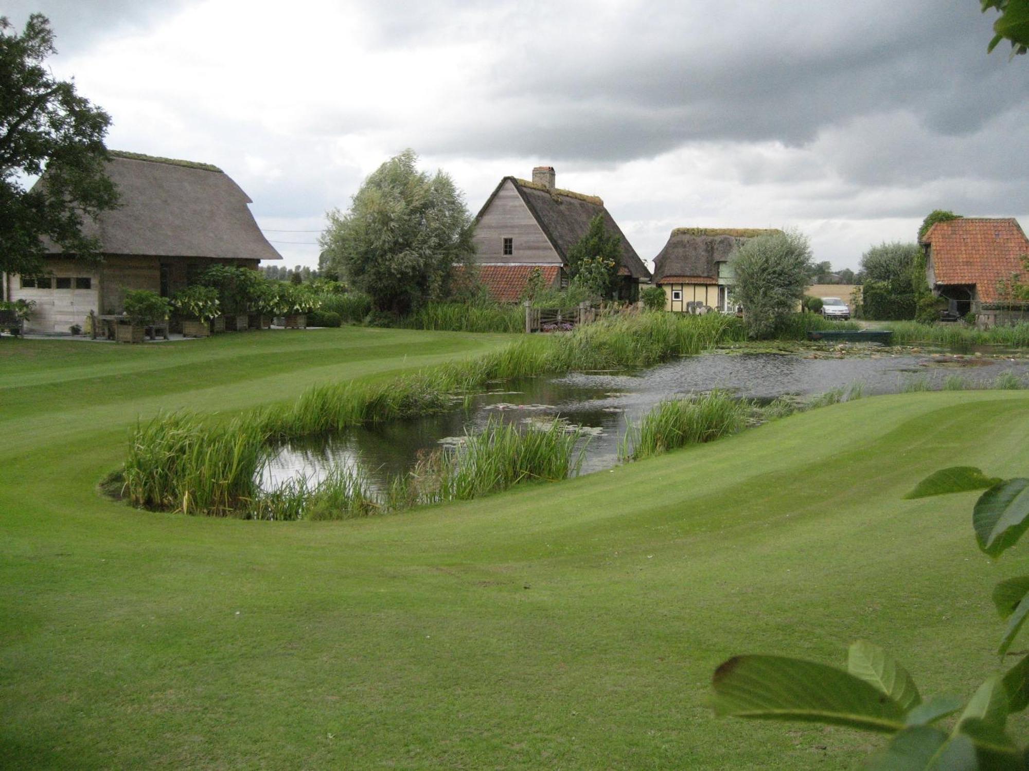 Sint-Coryn Villa Reninge Luaran gambar